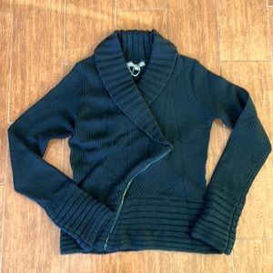 Black V-neck Cardigan with Zipper Accent